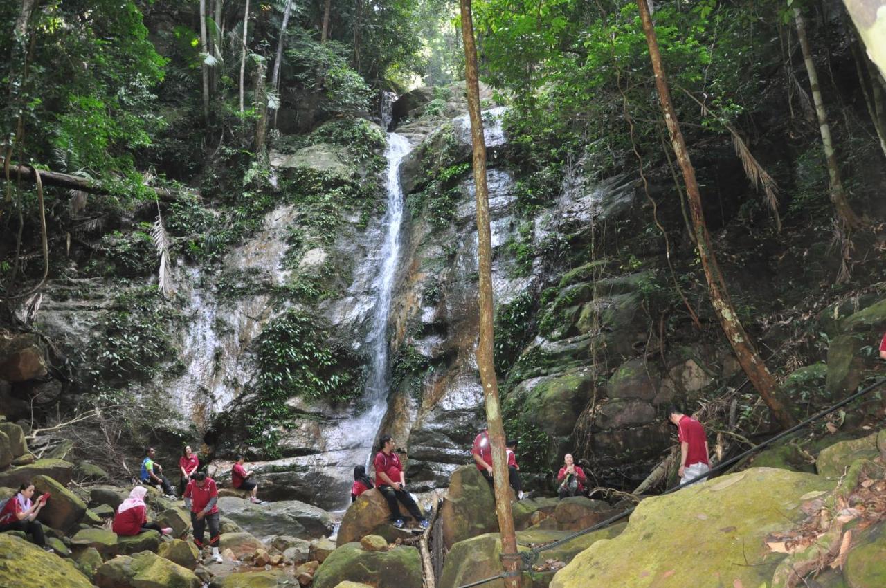 סנטובונג Permai Rainforest Resort מראה חיצוני תמונה
